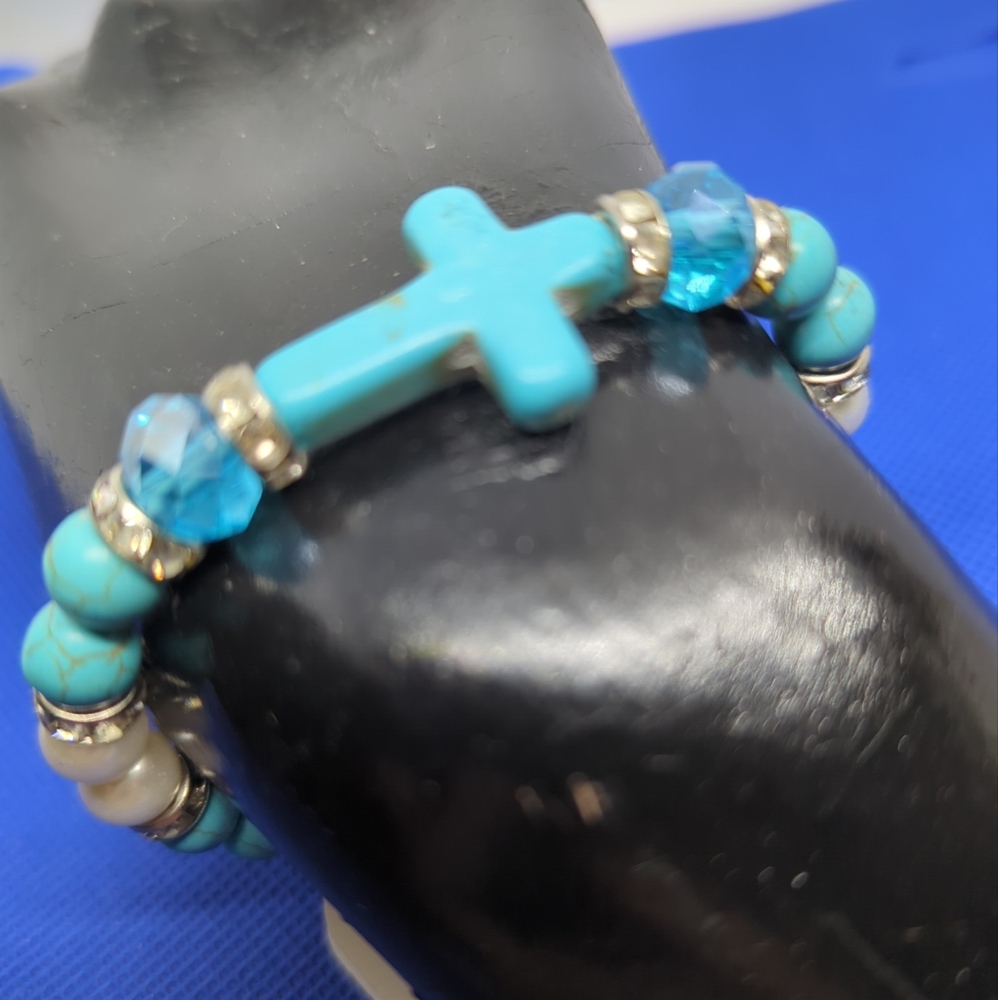 Natural Turquoise Beads 8mm Beaded Stretch Bracelet With Cross Approx 6.5-7"